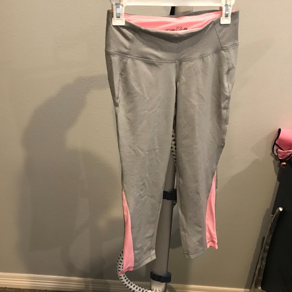Cropped Exercise Leggings
